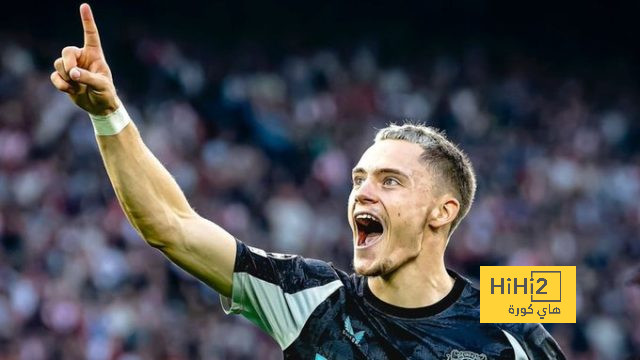 باير ليفركوزن يحدد قيمة فلوريان فيرتز