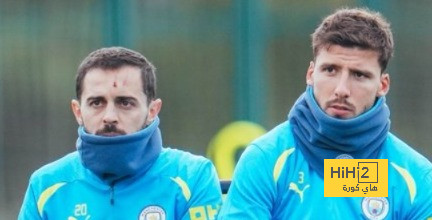 بيرناردو سيلفا يكشف عن أقرب صديق له في مانشستر سيتي