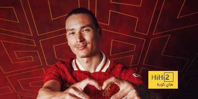 نونيز يمنح ليفربول التقدم ضد استون فيلا