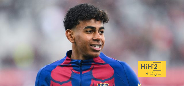 وزن لامين يامال الكبير في برشلونة