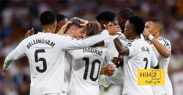 نجم ريال مدريد يسترجع ذكريات الكلاسيكو المؤلم أمام برشلونة