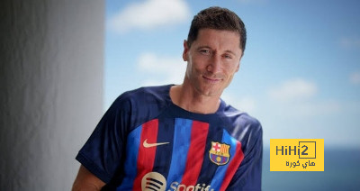 ليفاندوفسكي أم مهاجم جديد.. أين يجد برشلونة الحل الأمثل؟