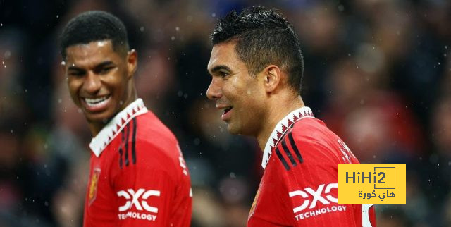 بعد انتقاده لهما.. غاري نيفيل يعتذر لثنائي مانشستر يونايتد