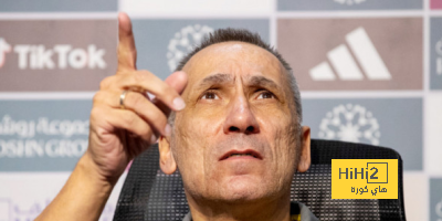 ماذا قال مدرب الخليج بعد الفوز على الهلال؟