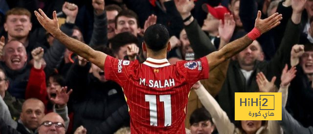 مو صلاح وحكاية البطاقات الصفراء!