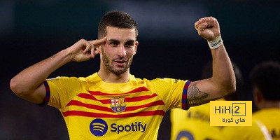 توريس يتفوق على لاعبي برشلونة ضد ريال بيتيس !