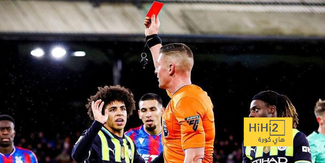 فيديو: لحظة طرد لاعب السيتي أمام كريستال بالاس