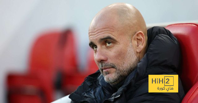جوارديولا: “علينا البقاء على قيد الحياة هذا الموسم”