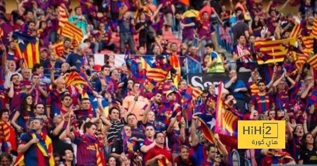 عدد الحضور الجماهيري لبرشلونة في ملعب بروسيا دورتموند