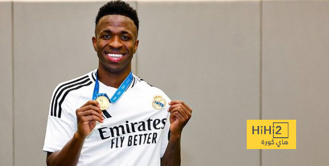 فيديو احتفال لاعبي ريال مدريد بحصول فينيسيوس وأنشيلوتي على جوائز ذا بيست
