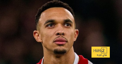 ضغوط على أرنولد للتجديد مع ليفربول