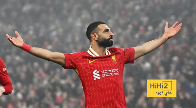 ثلاثي ليفربول المتألق ضمن التشكيل المثالي المتاح مجانا في أوروبا