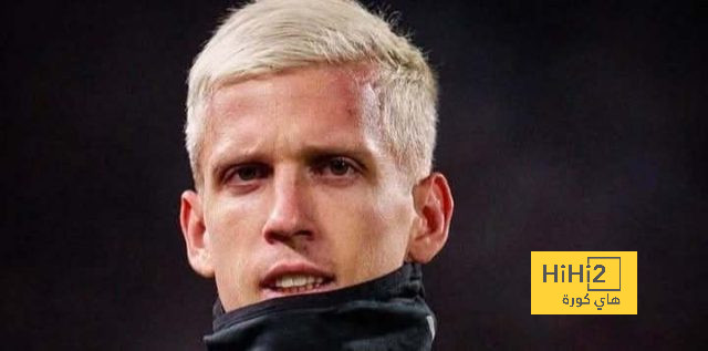 صورة.. أولمو يصل مقر تدريبات برشلونة بعد رفض تسجيله