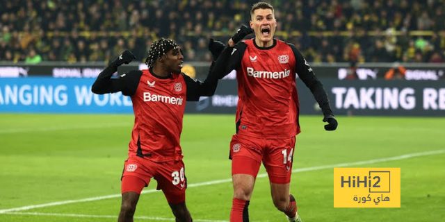 بايرن ليفركوزن يتقدم على بروسيا دورتموند في الشوط الأول