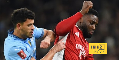 نهاية الشوط الاول .. مانشستر سيتي يتقدم على سالفورد بثلاثية نظيفة