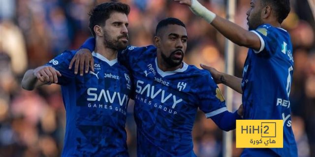 صورة : لاعب الهلال يتفاعل مع انتزاع الزعيم للصدارة من الاتحاد!