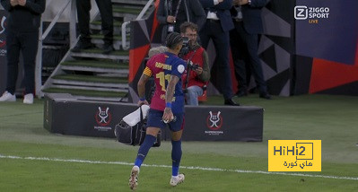 تصرف مفاجئ لرافينيا يثير الجدل في الكلاسيكو.. شاهد الفيديو!