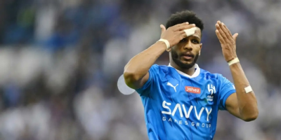 صافرات الاستهجان تطارد البليهي في فوز الهلال