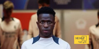 لماذا يفاوض الهلال فينيسيوس ؟