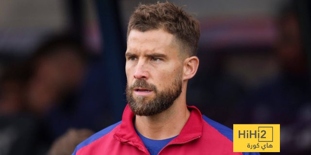 إينيغو مارتينيز يقترب من تجديد عقده مع برشلونة حتى 2026