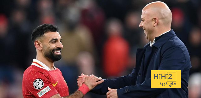 آرني سلوت يوجه نصيحة لمحمد صلاح بشأن مستقبله في ليفربول