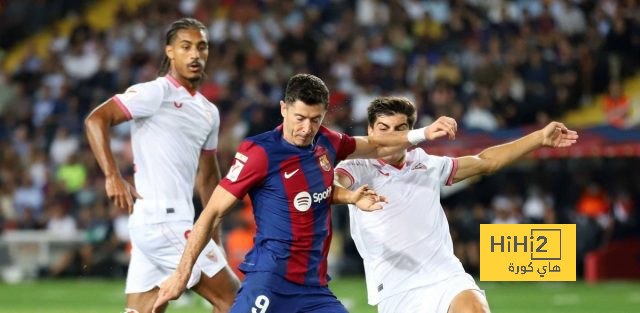 برشلونة يسعى لتعزيز تفوقه أمام إشبيلية في الليغا