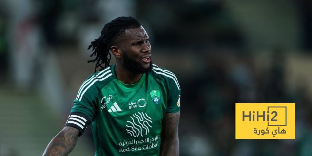 “كأنه موظف!” تعليق مثير من أسطورة الاتحاد على تراجع مستوى كيسيه