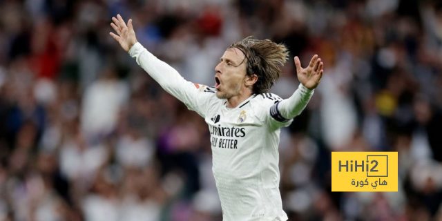 ريال مدريد ملزم بالحفاظ على مودريتش لموسم آخر