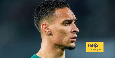 مدرب بيتيس يعلق على غياب أنتوني عن مواجهة الريال