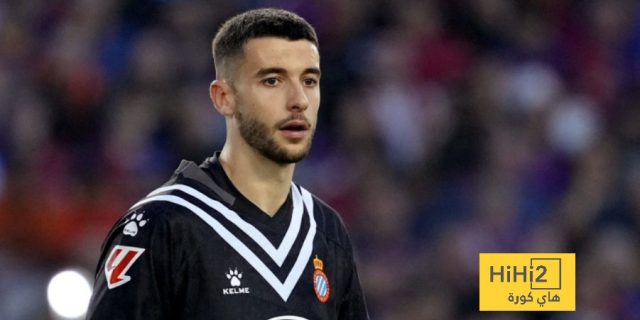 وكيل أولمو مفتاح صفقة جديدة لبرشلونة