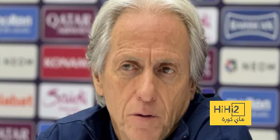 أزمة عميقة داخل غرفة ملابس الهلال