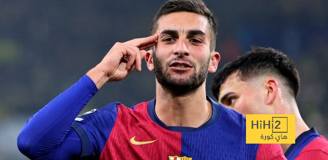 فياريال يخطط لضم فيران توريس من برشلونة بعرض مغرٍ