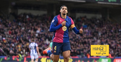 تميمة حظ برشلونة أمام بنفيكا