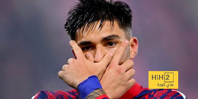 أرسنال يراقب موهبة بولونيا سانتياغو كاسترو