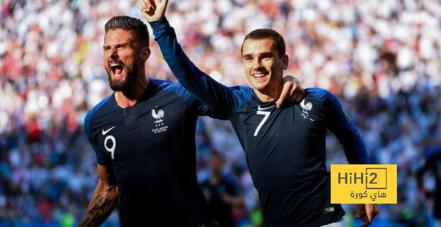 جيرو حاضرا في مباراة فرنسا و كرواتيا لتكريمه دون غريزمان