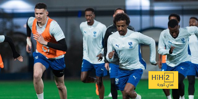 نجم الهلال يقترب من القادسية