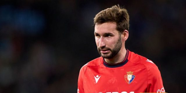 لاعب أوساسونا يتحدث عن مباراة برشلونة المؤجلة
