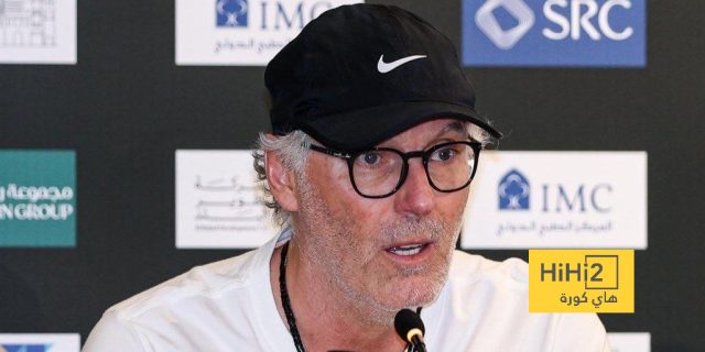 بسبب قراره الغريب.. انتقاد حاد لمدرب الاتحاد!