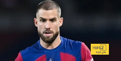 قلوب دفاع برشلونة أمام اوساسونا