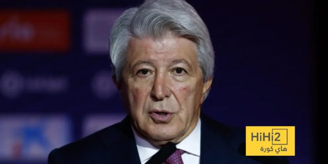 رئيس أتلتيكو يعلق على قضية تسجيل أولمو وباو فيكتور
