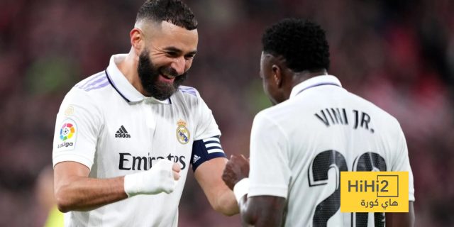 بنزيما: فينيسيوس أكثر لاعب يستحق المدح في ريال مدريد