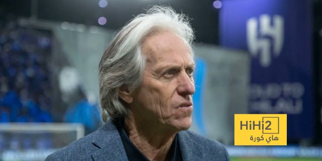 هل أخطأت إدارة الهلال بتراجعها عن إقالة خيسوس؟