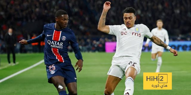 احصائيات الشوط الأول من مباراة باريس و أستون فيلا