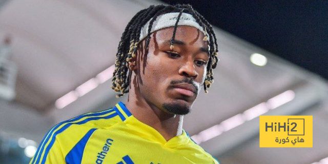 ” شعرت وكأنني سأموت! ” سيماكان يتحدث عن معاناته في الدوري