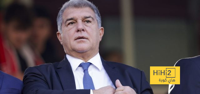 لابورتا يُقلّل من الحديث عن الثلاثية: “دعك من هذا…”