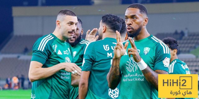 خلافات مالية تعرقل تجديد عقد لاعب الأهلي.. وترقب شديد من الهلال والنصر!