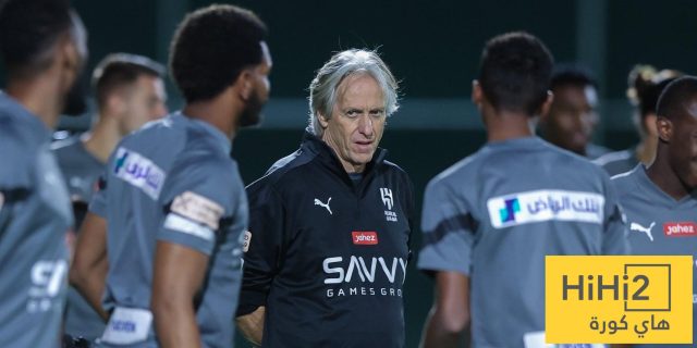 لاعبو الهلال ينتقدون خورخي خيسوس!