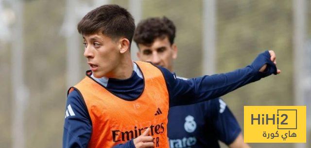 ريال مدريد يواصل استعداداته لمواجهة برشلونة.. صور
