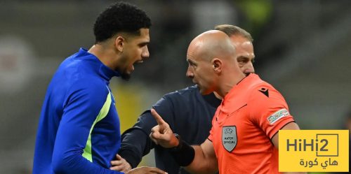 ركلة جزاء واضحة لصالح لامين.. والحكم يتجاهل!