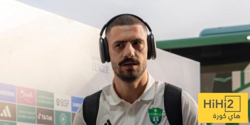 ديميرال يعتذر لجماهير الأهلي بعد الخسارة أمام الشباب